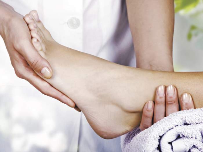 Most Effective Home Remedies For Dark Ankles