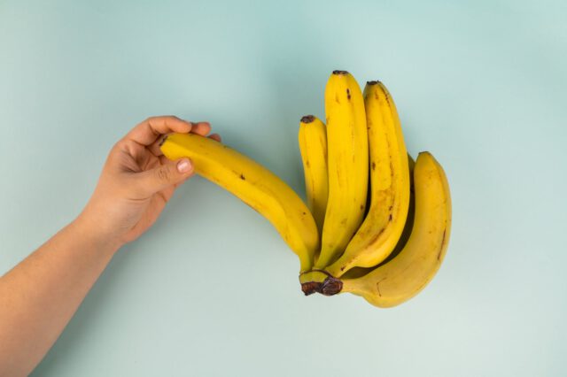 eat two bananas a day benefits
